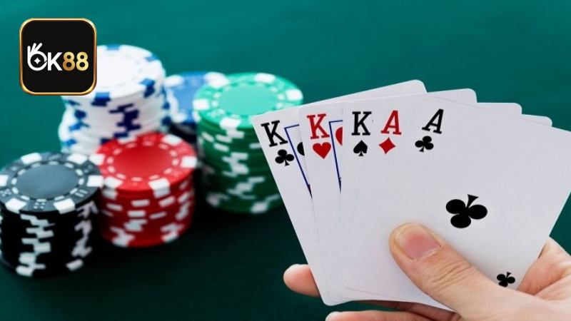 Tìm Hiểu Luật Chơi Tiến Lên Miền Nam OK88 Chuẩn Nhất 2025 Chặt bài theo luật chơi Tiến Lên Miền Nam chuẩn xác